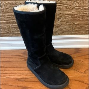 UGG Tall Side Zipper Boots